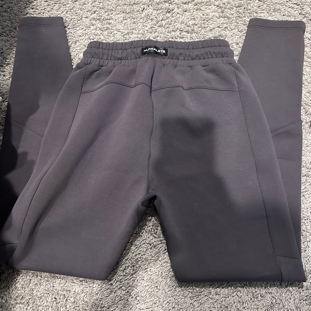 Alphalete joggers